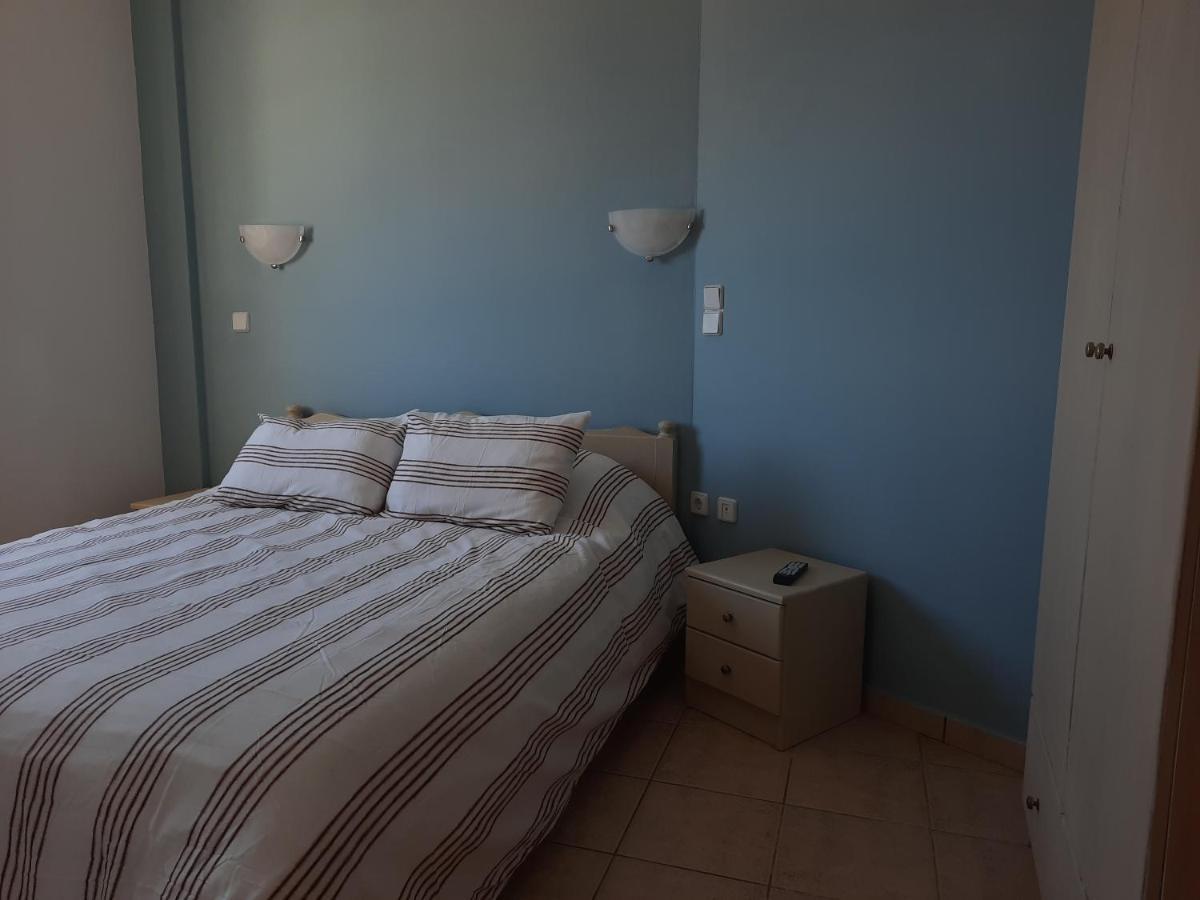 טולון Ntemos Apartments מראה חיצוני תמונה