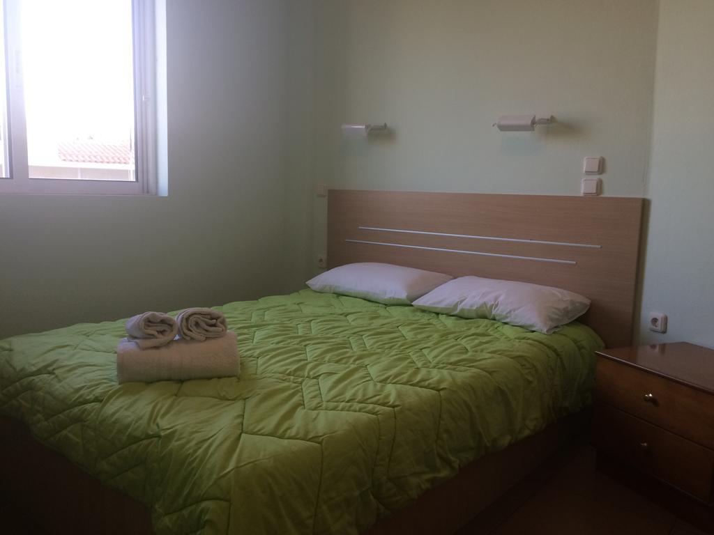 טולון Ntemos Apartments מראה חיצוני תמונה