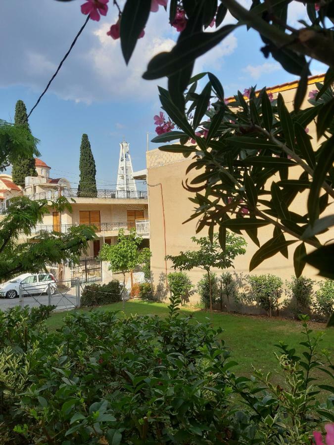 טולון Ntemos Apartments מראה חיצוני תמונה